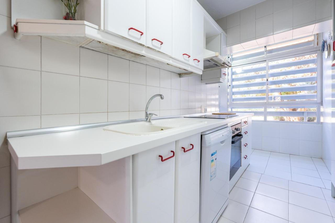 Eurosol Carihuela Apartment Torremolinos Ngoại thất bức ảnh